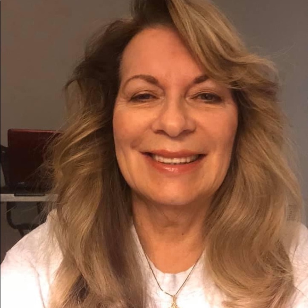 Meet your Posher, Dolly